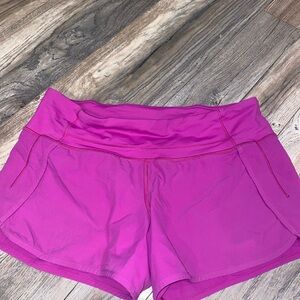 Lululemon shorts size 8
